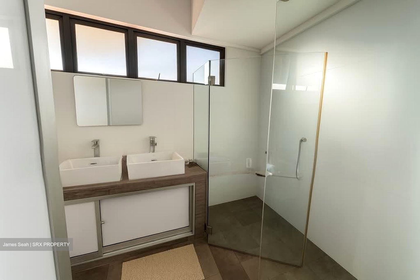 Kovan Regency (D19), Terrace #601296921